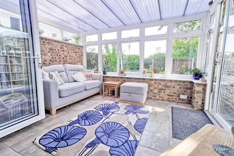 47 Broadlands, Thundersley, Benfleet, SS7 3BD