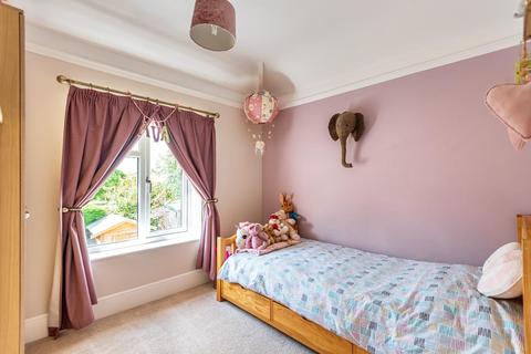 11 Auster Bank Road, Tadcaster, LS24 8AX