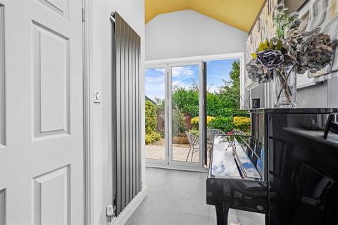 9 Bomford Hill, Worcester, WR4 0PW