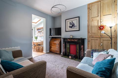 3 bedroom terraced house for sale - Scarcroft Road, York, YO23 1NB