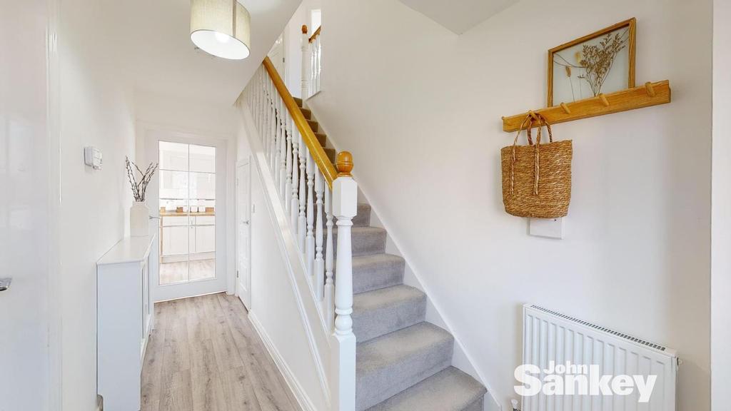Potters Corner, Forest Town, Mansfield 4 bed detached house £280,000