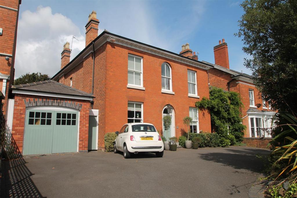 Vivian Road, Birmingham 6 bed house £1,850,000