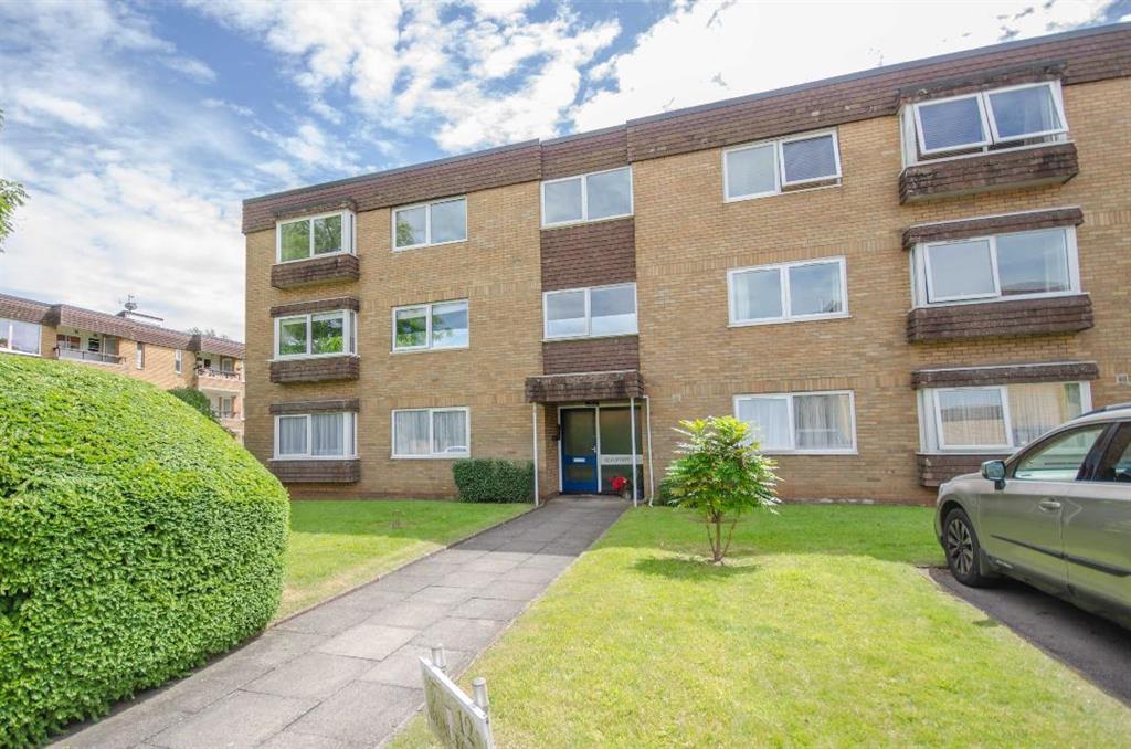 Harford Drive, Frenchay, Bristol, BS16 1NP 2 bed flat for sale £240,000