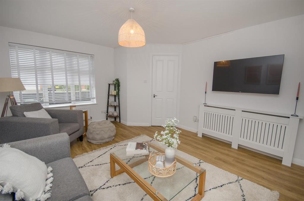 Guest Avenue, Emersons Green... 3 bed end of terrace house £350,000