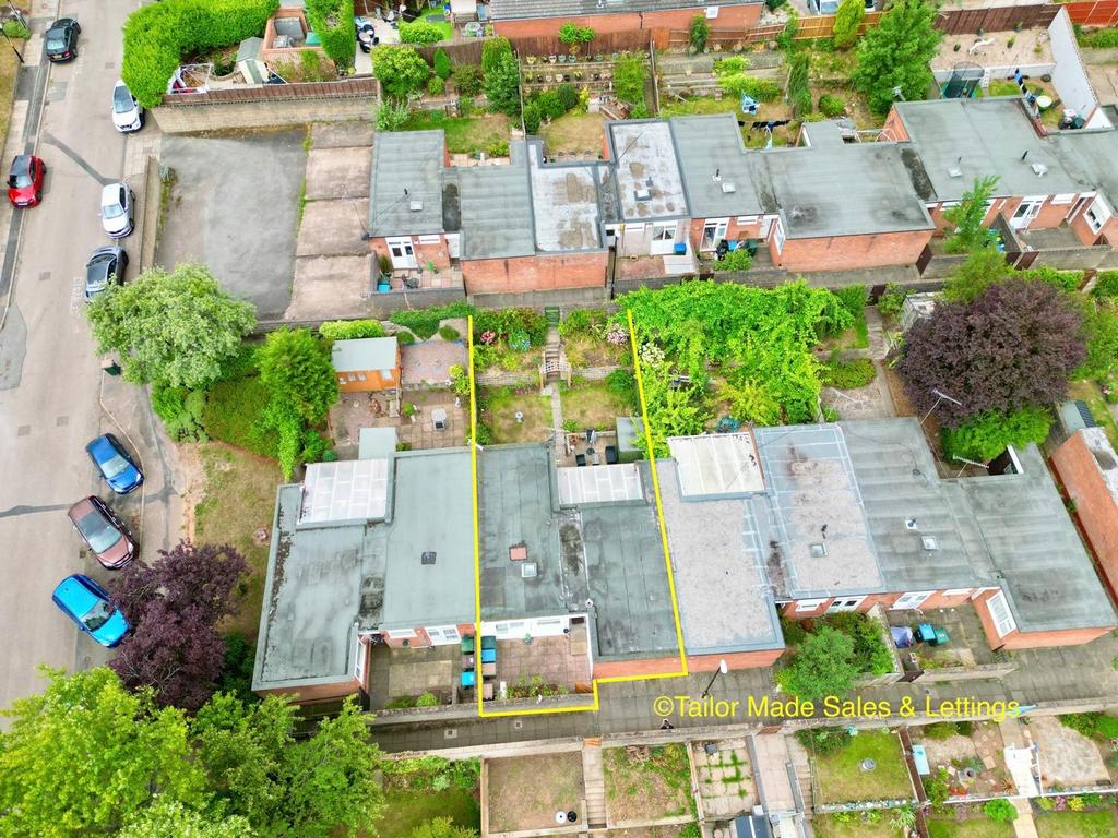Greendale Road, Whoberley, Coventry 2 bed bungalow for sale £190,000