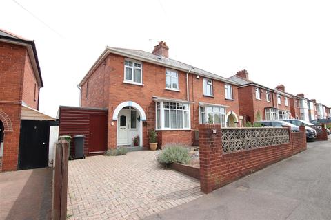 97 Hamlin Lane, Exeter, EX1 2SE