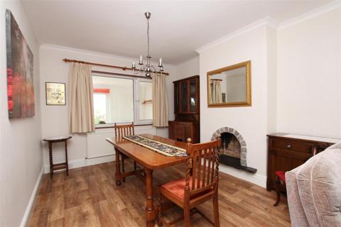 97 Hamlin Lane, Exeter, EX1 2SE