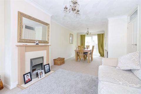 25 Lychpole Walk, Goring By Sea, Worthing, BN12 6NW