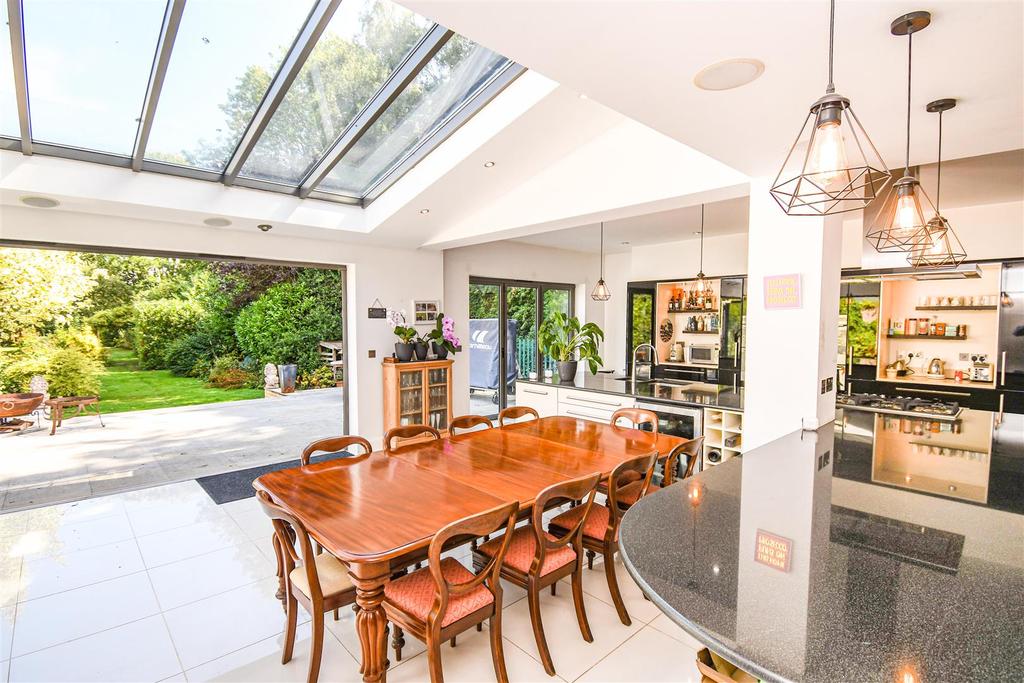 Living Dining Kitchen