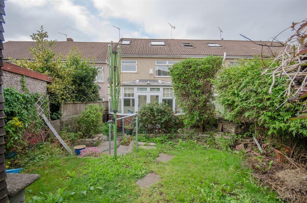Pendennis Road, Staple Hill, Bristol... 3 bed terraced house £300,000