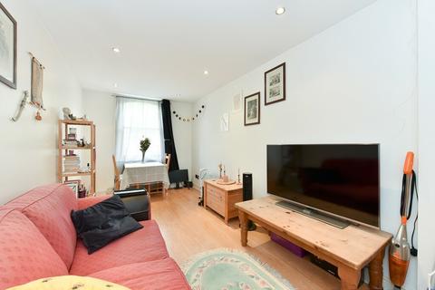 1 bedroom flat to rent - North End Road, West Kensington, W14