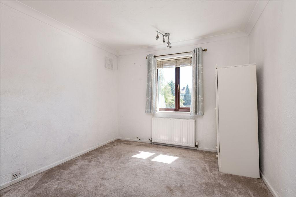 Bedroom 2 (Double)