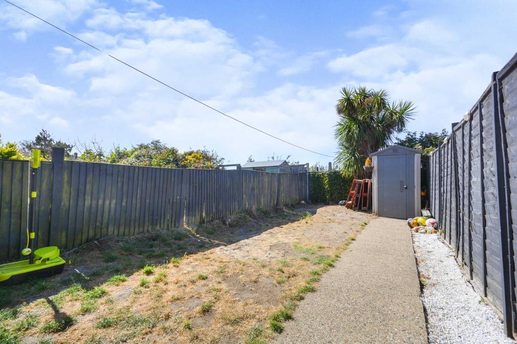 Afghan Road, Broadstairs 2 bed terraced house £255,000