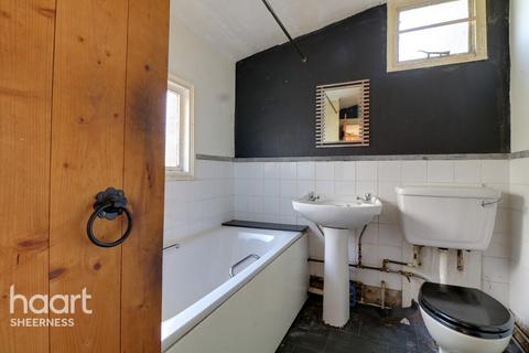 76 James Street, Sheerness, ME12 2PY