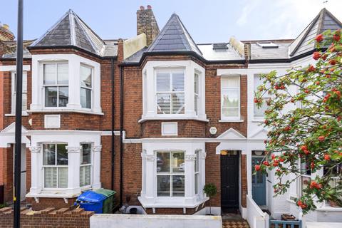 27 Waveney Avenue, London, SE15 3UF