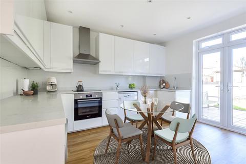 43 Wood Lane, London, NW9 8DU