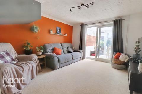 3 bedroom end of terrace house for sale - Skipper Road, Ipswich
