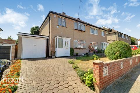 18 Priorsford Avenue, Orpington, BR5 2EW