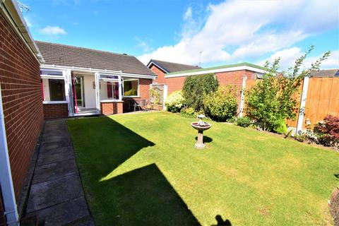 3 Byrds Close, Uttoxeter, ST14 7QF