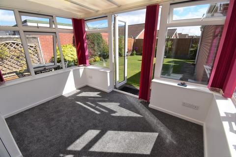 3 Byrds Close, Uttoxeter, ST14 7QF