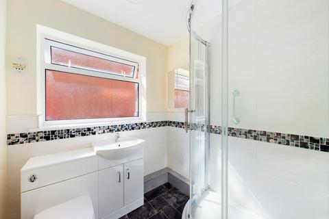 3 Byrds Close, Uttoxeter, ST14 7QF
