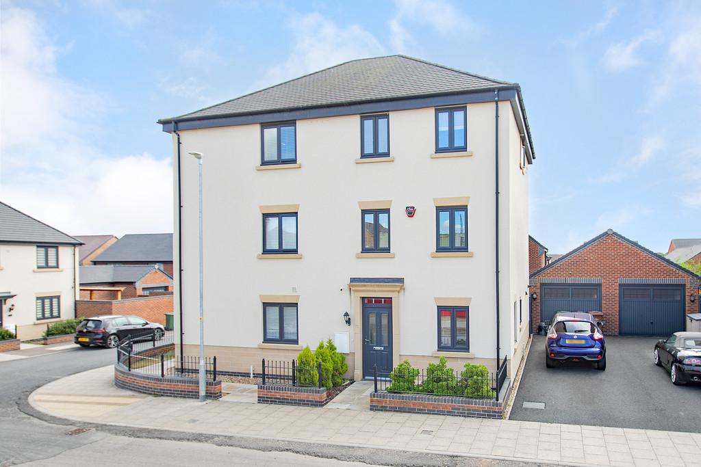 Ashby Street, Corby 4 bed semidetached house £325,000