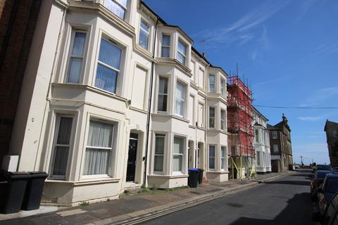 2 bedroom apartment for sale - Western Place, Worthing BN11 3LU