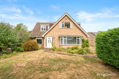 4 bedroom detached house for sale - Woodnewton