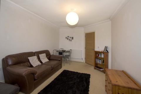 2 bedroom flat to rent - Wimborne Road, Poole