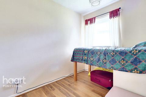 3 Beeches Road, Trevethin, Pontypool, NP4 8HJ