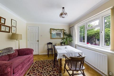 4 bedroom detached house for sale - Pound Hill, Crawley