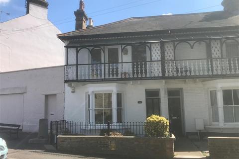 3 bedroom end of terrace house to rent - Leigh Hill, Leigh-On-Sea