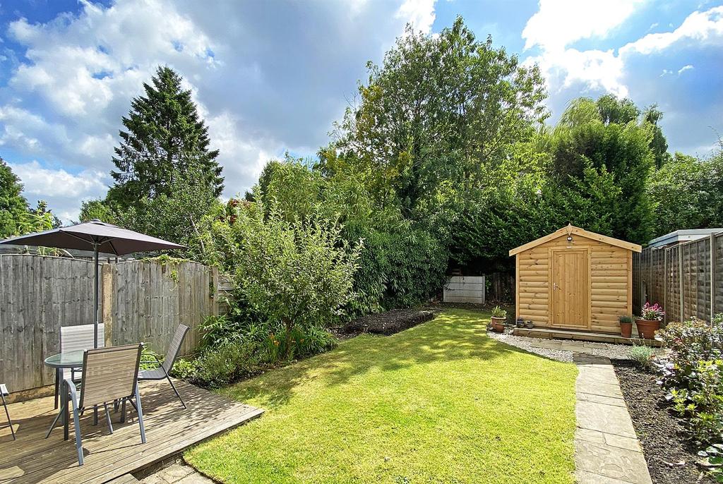 Buckingham Grove, Timperley 3 bed semidetached house £425,000