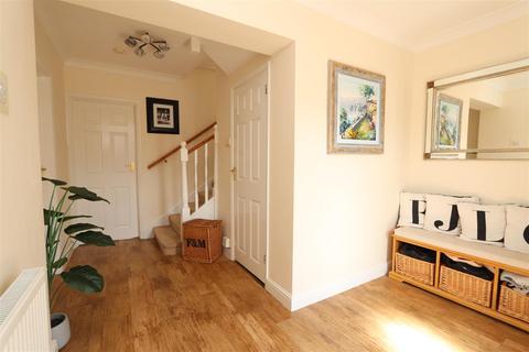 20 Brookside, Billericay, CM11 1DS