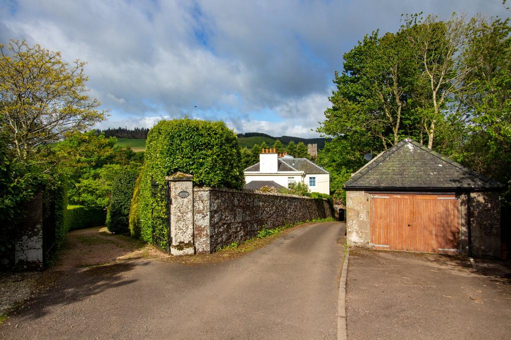 Groom's Cottage