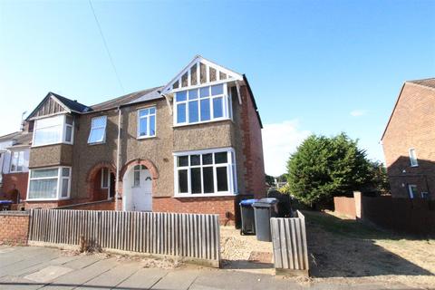 6 bedroom semi-detached house to rent - Rothersthorpe Road, Northampton