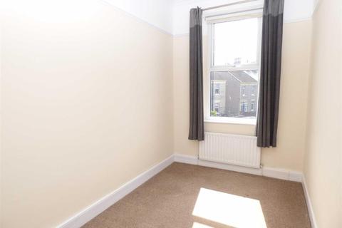 2 bedroom apartment to rent - Park Crescent, North Shields