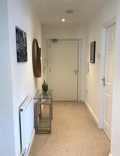 2 bedroom flat for sale - West End Close, Chippenham