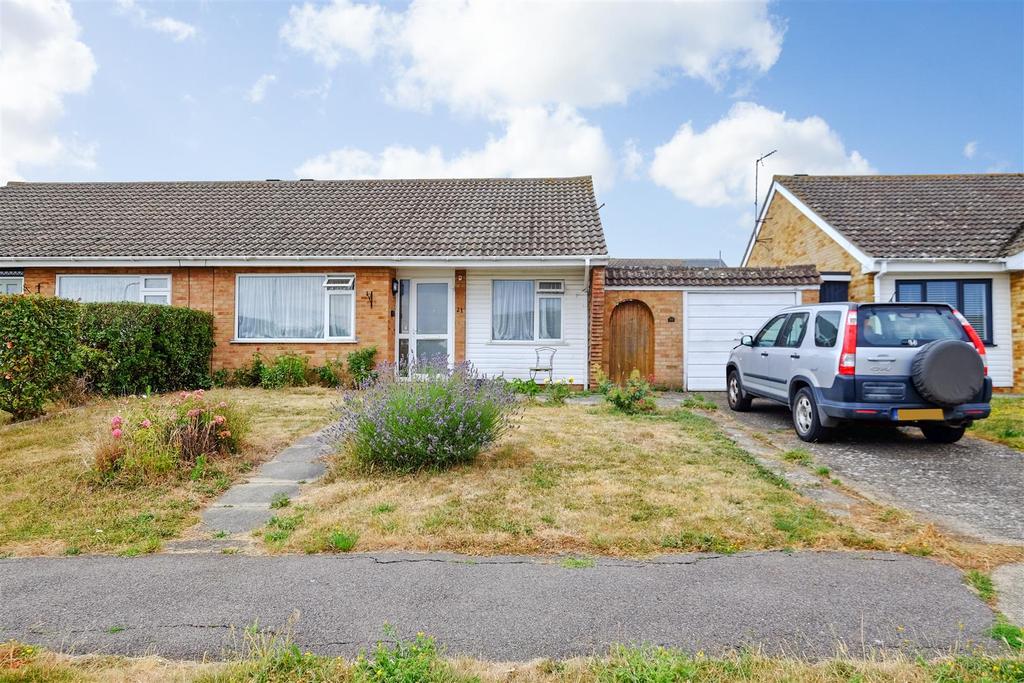 Shamrock Avenue, Whitstable 2 bed semidetached bungalow for sale £