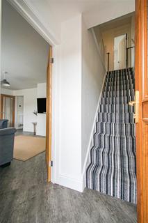 3 bedroom semi-detached house for sale - Hanworth Close, Leamington Spa
