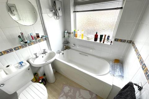37 Mossgate Road, Liverpool, L14 0JN