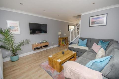 1 Quarry Way, Emersons Green, Bristol, BS16 7BN