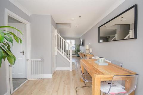 1 Quarry Way, Emersons Green, Bristol, BS16 7BN