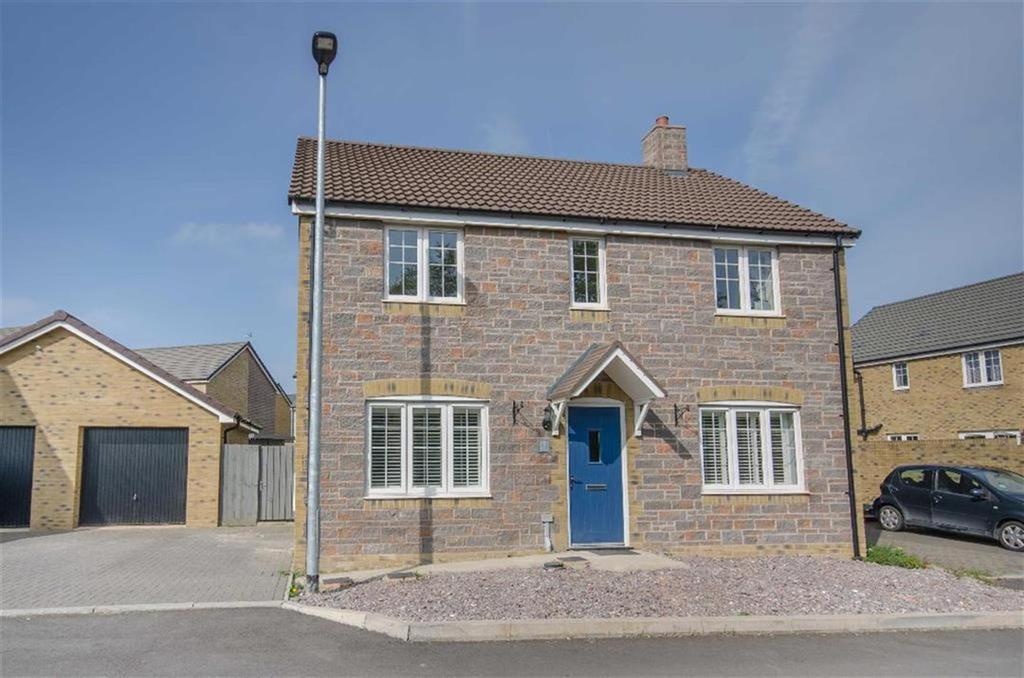 Woodsage Crescent, Lyde Green, Bristol, BS16 7LW 4 bed detached house