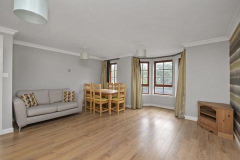 2 bedroom flat for sale - 88/8 Orchard Brae Avenue, Edinburgh, EH4 2GB