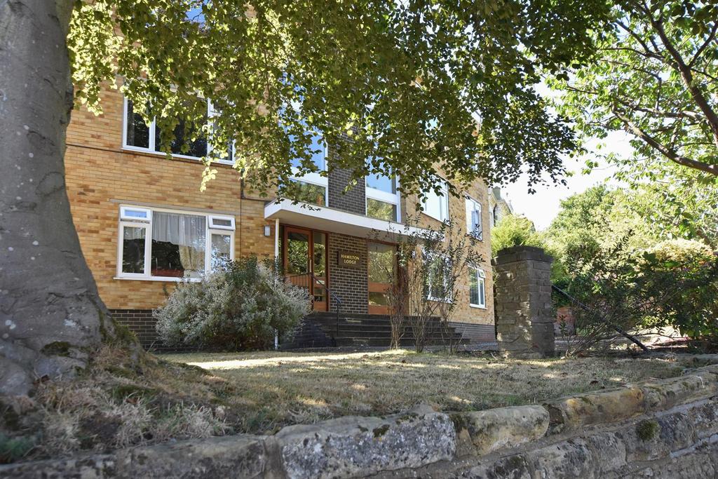 Dane Road, St. LeonardsOnSea 2 bed flat for sale £220,000