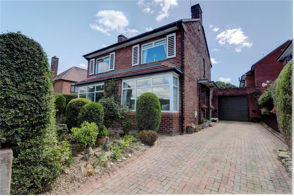 The Mount, Shotley Bridge, Consett, DH8 3 bed detached house £300,000
