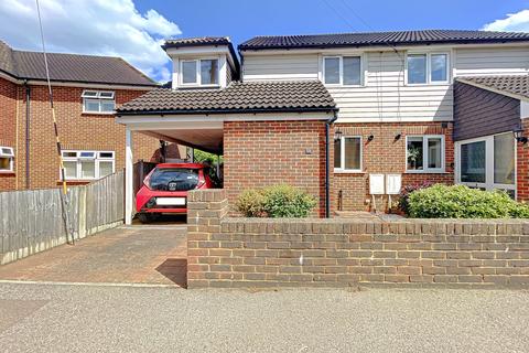 133a High Street, Halling, Rochester, ME2 1BT