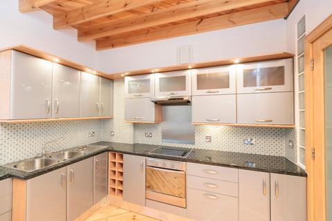 3 bedroom detached house to rent, Blackford Avenue, Grange, Edinburgh, EH9