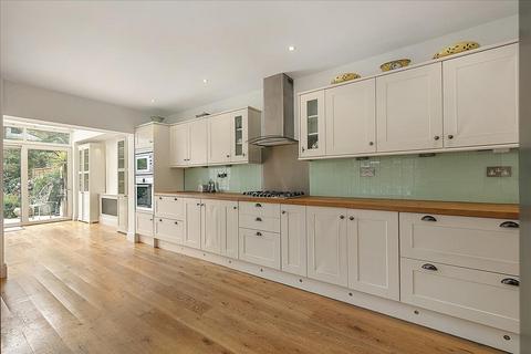 4 bedroom house to rent, Crabtree Lane, Fulham, SW6